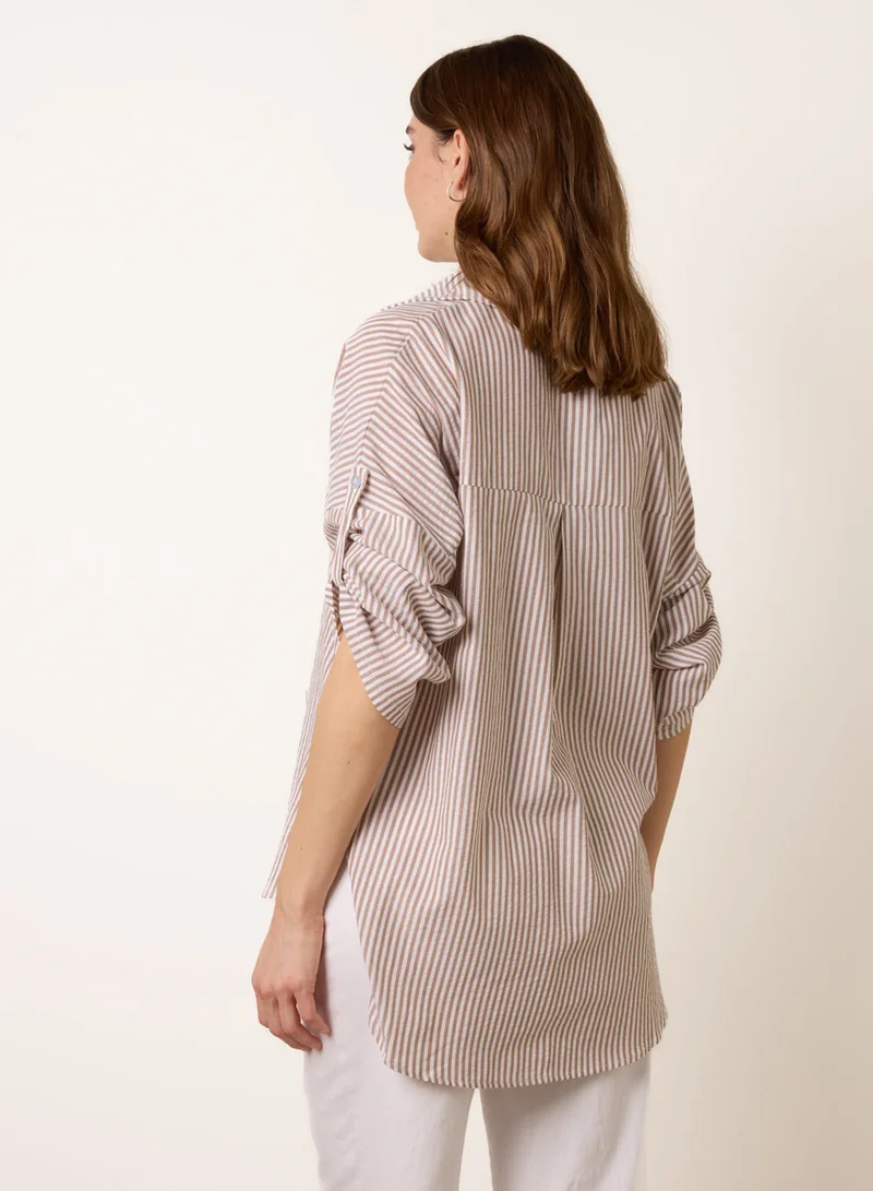 بلو فانيلا Gold Shell Button Front Stripe Shirt